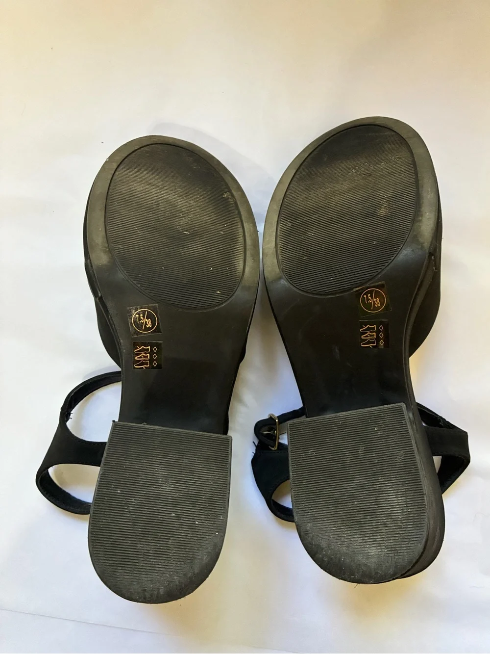 Vtg Chinese Laundry y2k Black velvet faux suede platform block Slingback Sandals